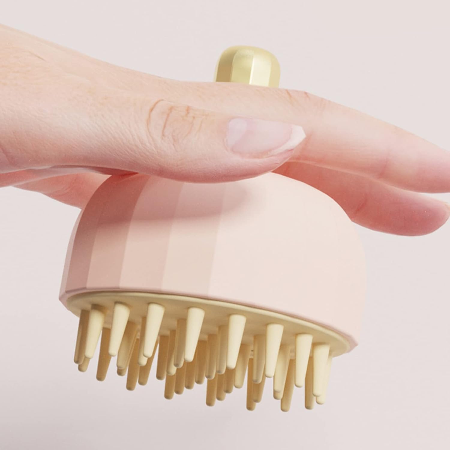 Pet Bath Shampoo Massage Grooming Brush Cleaning Tool