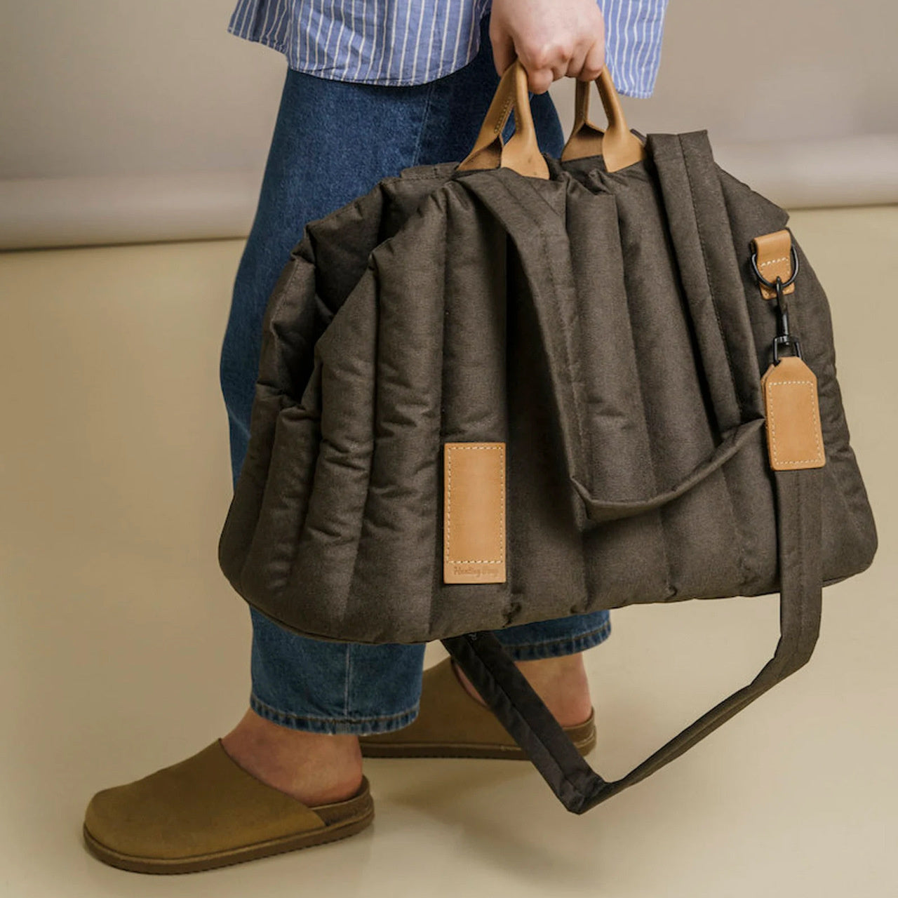 Lightweight Waterproof Pet Carrier Fashion Handbag